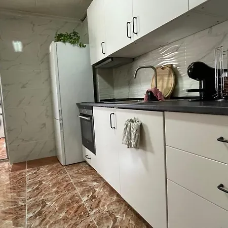 Appartement Piso Grande Amplio Grandes Grupos 4 2 Banos,asc 4ac Y Wifi Alicante